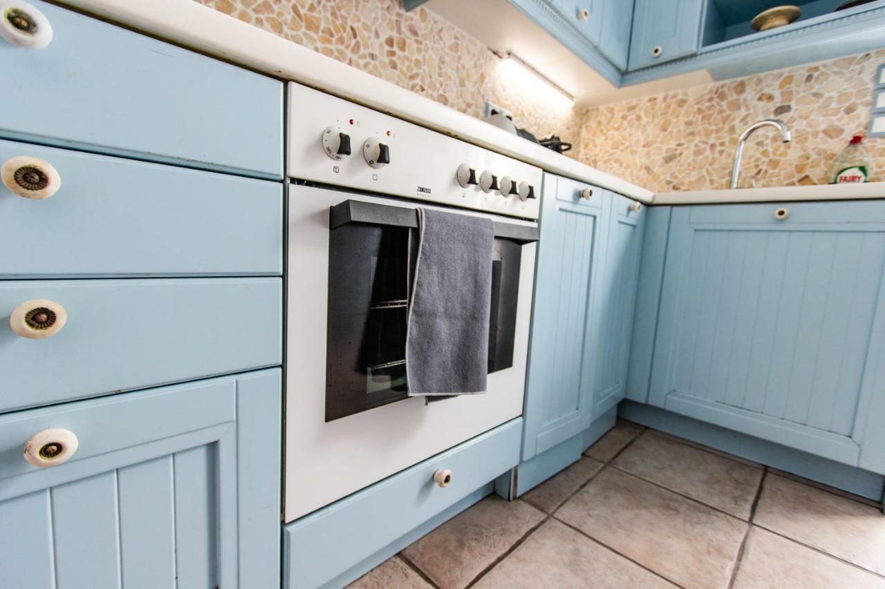 דירות אנטיפארוס Casa Bianca מראה חיצוני תמונה