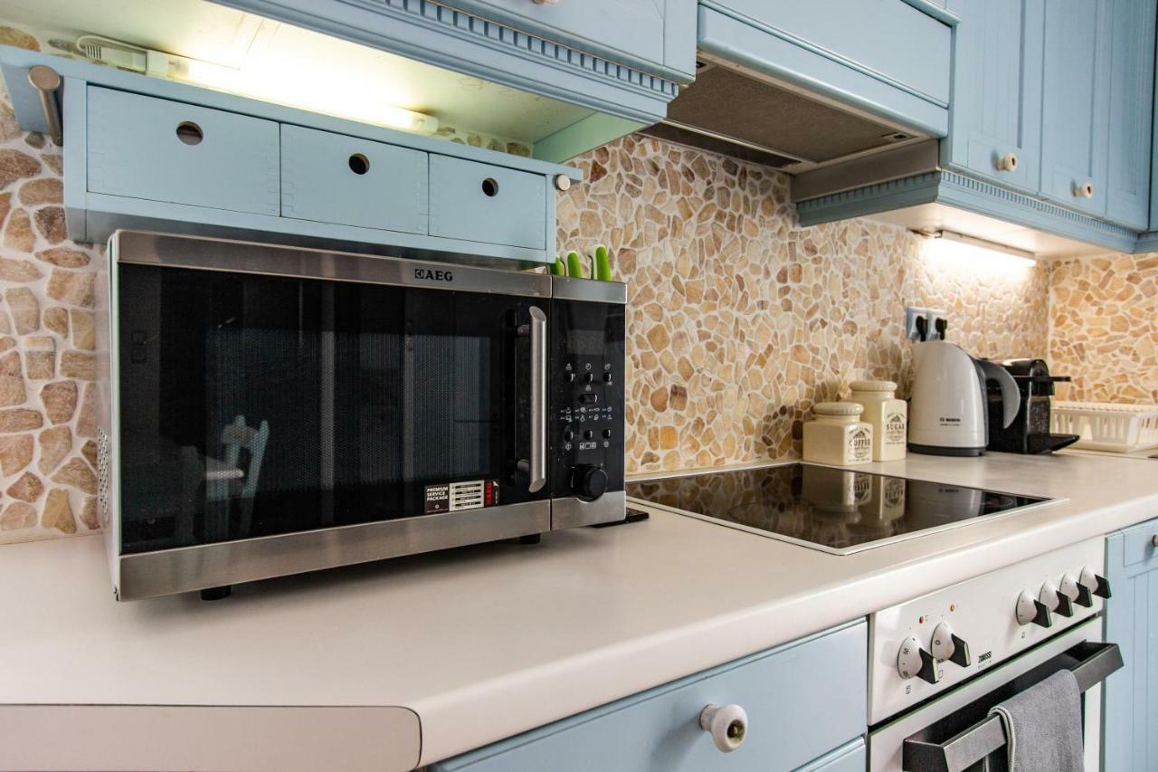 דירות אנטיפארוס Casa Bianca מראה חיצוני תמונה
