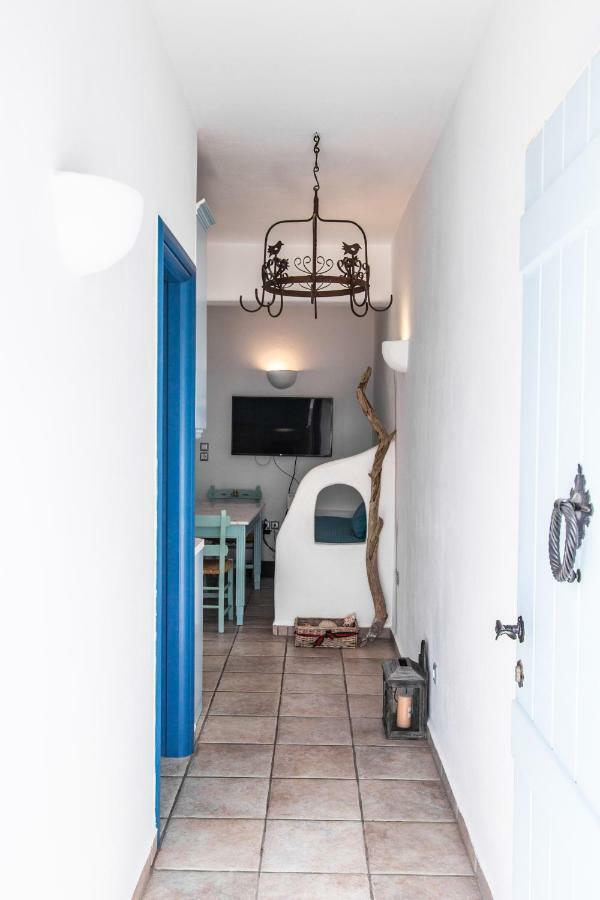 דירות אנטיפארוס Casa Bianca מראה חיצוני תמונה